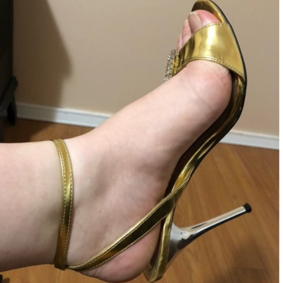 gold and silver heels vintage size8 used and worn - Picture 5 of 10